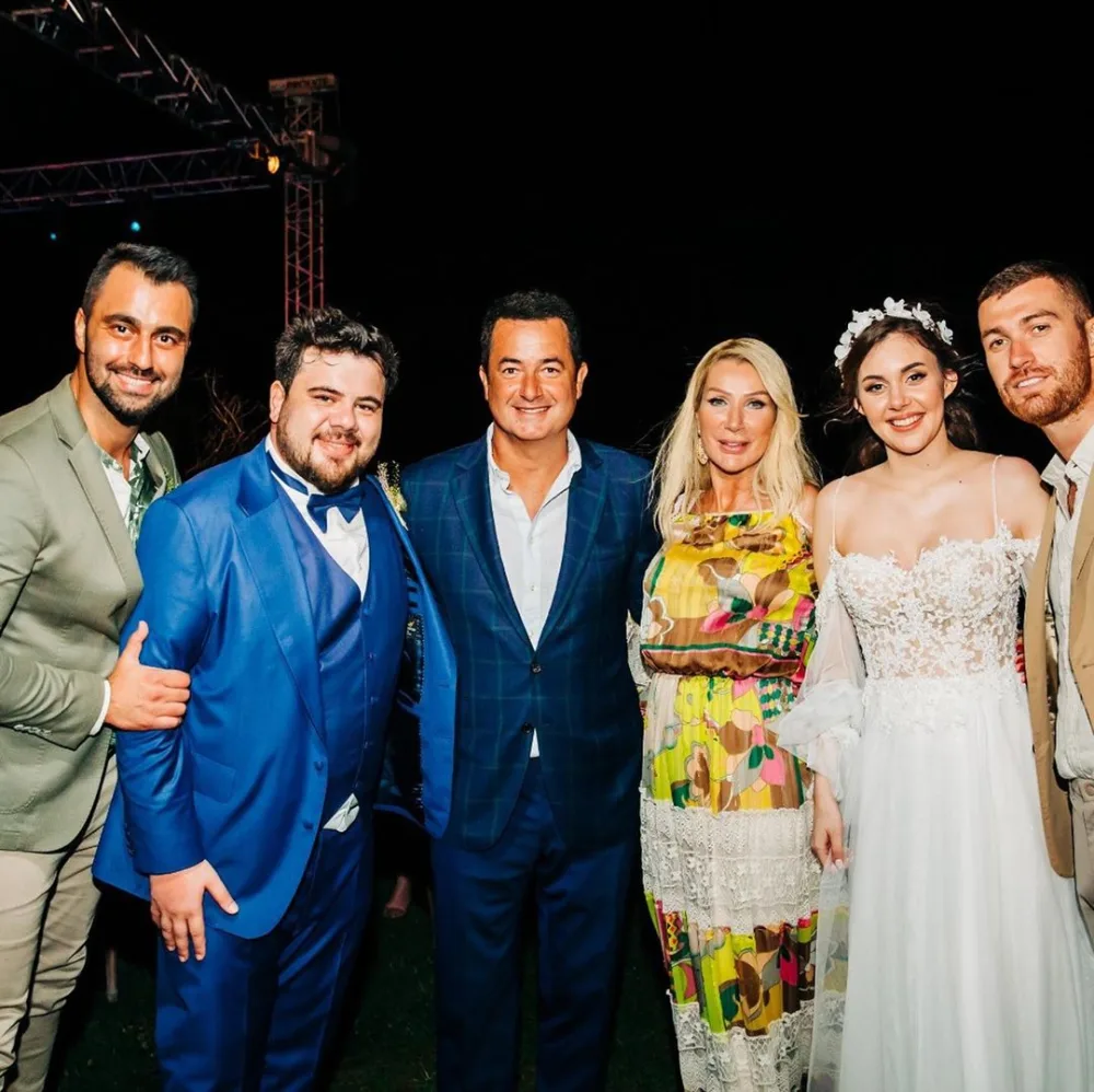 3 gün öncə toyu olan məşhur cütlüyün - övladının cinsiyyəti bəlli oldu - FOTO - VİDEO