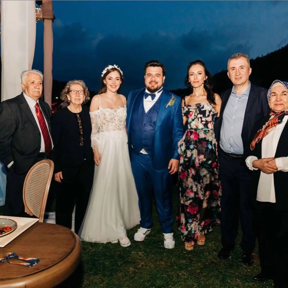 3 gün öncə toyu olan məşhur cütlüyün - övladının cinsiyyəti bəlli oldu - FOTO - VİDEO
