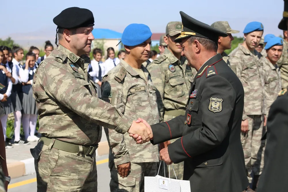 “Sarsılmaz qardaşlıq-2019” təlimində iştirak edən türk hərbçilər - YOLA SALINIB - FOTO - VİDEO