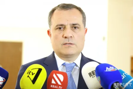 Təhsil nazirindən dərslərin iyunun 14-dək davam etməsi ilə bağlı narazılıqlara - MÜNASİBƏT