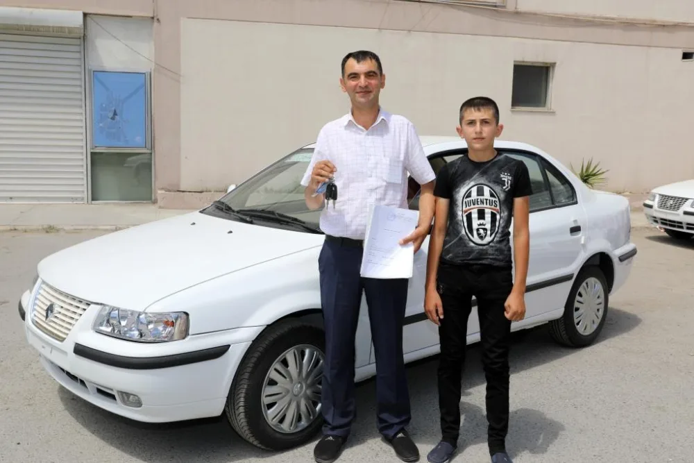 Nazirlik bu kateqoriyadan olanlara 50 avtomobil - TƏQDİM ETDİ - FOTO