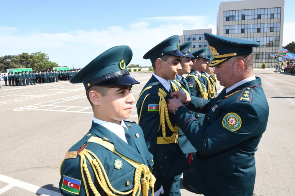 DSX-də məzunların buraxılışına həsr olunan - TƏDBİR KEÇİRİLİB - FOTO