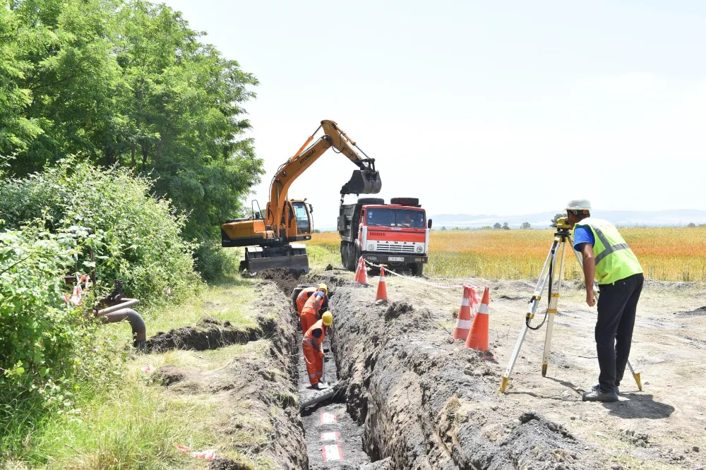 Qəbələdə içməli su və kanalizasiya şəbəkələrinin tikintisi başa çatdırılıb