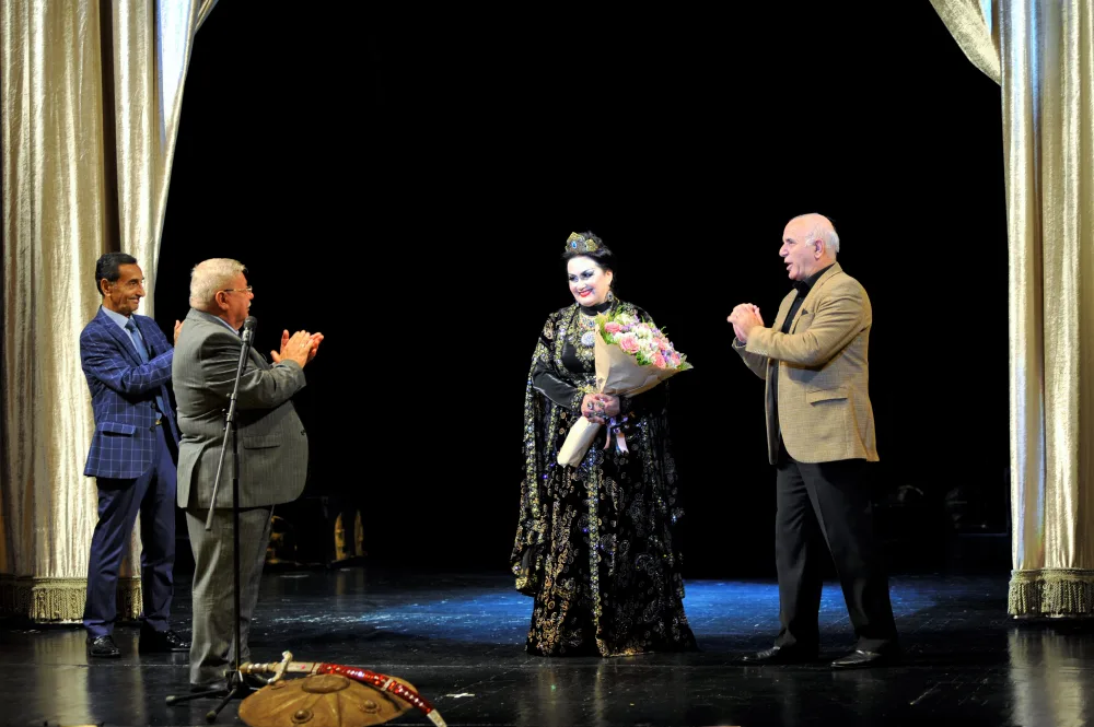 60 yaşın hesabatı - Bəsti Cəfərovanın növbəti “Qətibə İnanc”ı