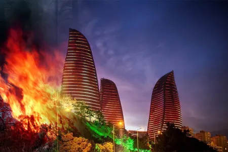 "Flame Towers"in yaxınlığında yanğın