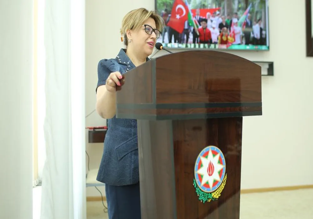 Gəncə Tibb Kollecinin veb səhifəsi - AÇILIB