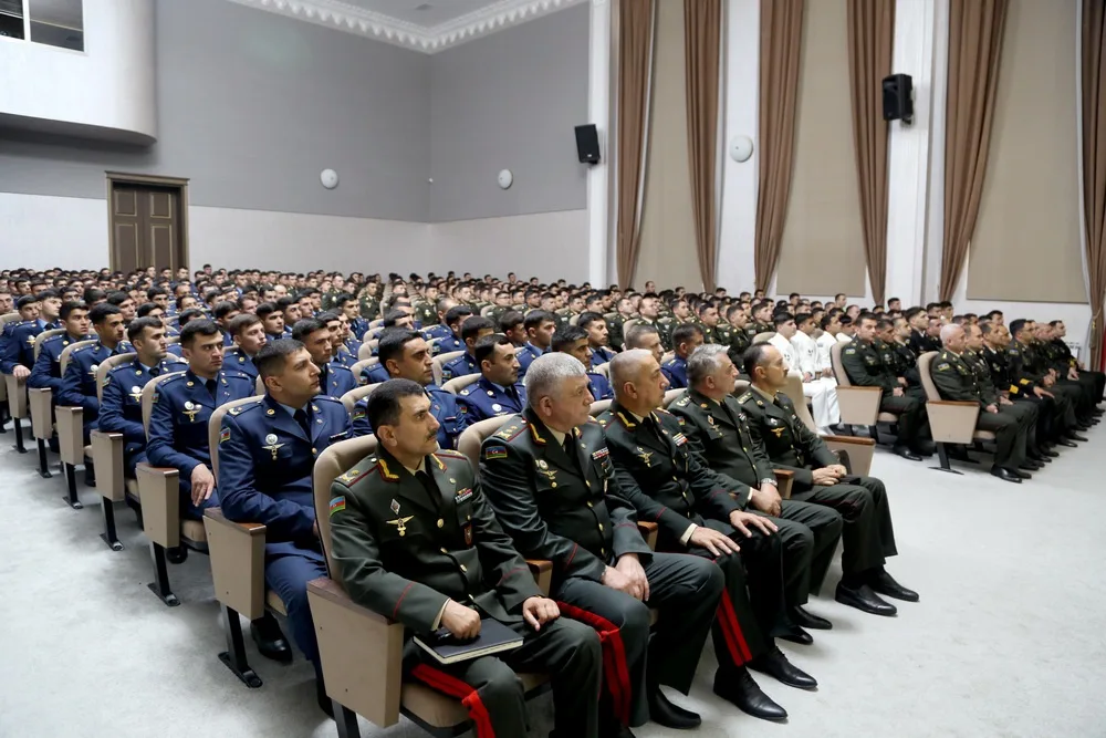 "Hər bir zabit Azərbaycançılıq ideologiyasına sadiq olmalıdır" - ZAKİR HƏSƏNOV