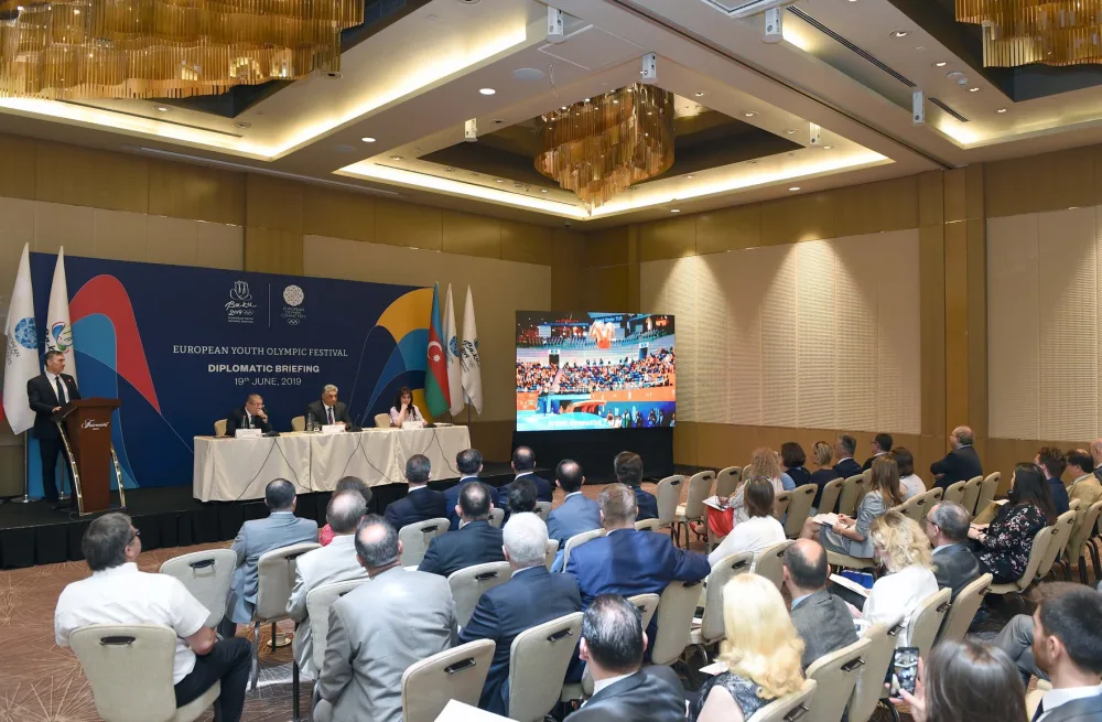 “Bakı-2019” Avropa Gənclər Yay Olimpiya Festivalı diplomatik brifinqə - EV SAHiBLİYİ ETDİ - FOTO