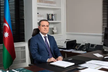 Respublika fənn olimpiadaları qalibləri mükafatlandırılıb