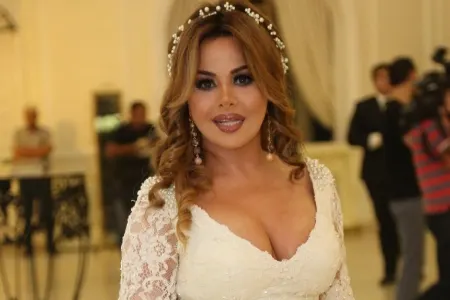 Mətanət Əsədova həyatından sildiyi əməkdar artistlə bir arada - FOTO