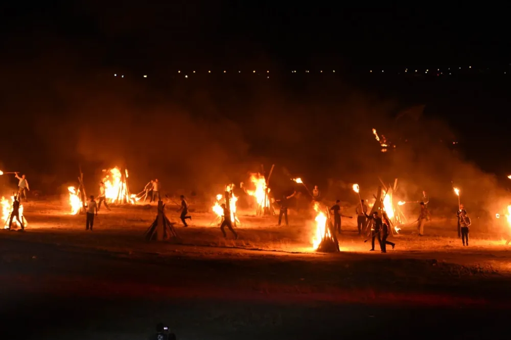 “Tarixin canlı səhifələri” bu dəfə Tomris Xatun və Şəmsəddin Eldənizə - HƏSR EDİLİB - FOTO