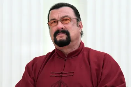 Stiven Siqal Türkiyəyə gedir