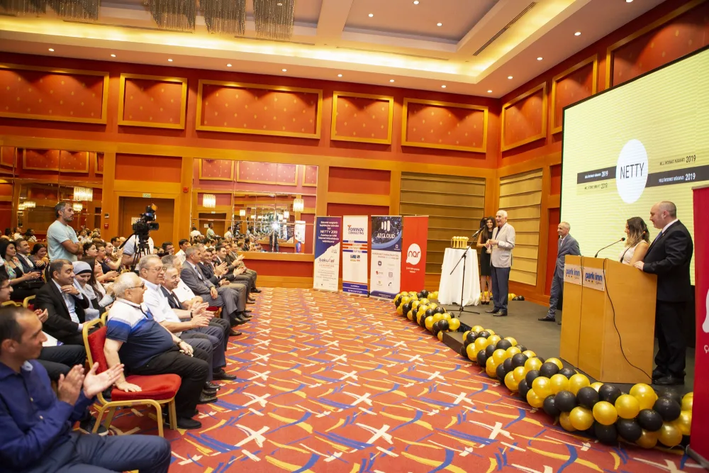 "DOST" NETTY 2019 Milli İnternet Mükafatına layiq görülüb