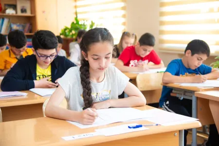 Liseylərin V siniflərinə şagirdlərin qəbulu üçün qeydiyyat başa çatıb