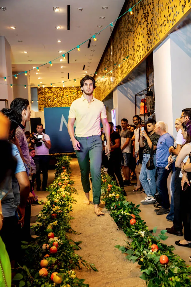 MOV Azərbaycanda möhtəşəm ənənəvi moda gecələrinə start verdi - FOTO - VİDEO