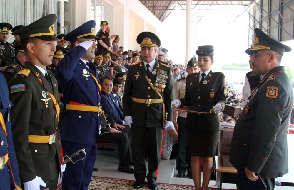 Azərbaycan Ali Hərbi Məktəbində buraxılış mərasimi keçirilib - FOTO
