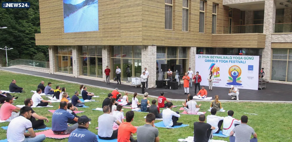 Qəbələ, açıq səma, dağların ətəyində Beynəlxalq Yoqa Festival-Flaşmobu – - İLK DƏFƏ – FOTOLAR – VİDEO