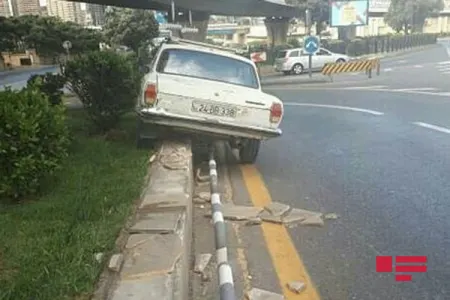Bakıda sürücü sükan arxasında ölüb - FOTO