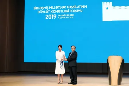 BMT-nin Dövlət Xidmətləri Forumunda Mehriban Əliyeva çıxış edib - FOTOLAR - YENİLƏNİB