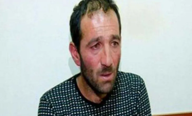 Arvadını it zəncirinə bağladı, 20 günlük körpəsi ilə döyə-döyə öldürdü – - Təfərrüat
