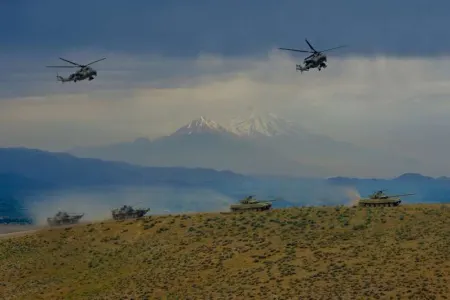 Azərbaycan-Türkiyə birgə döyüş atışlı taktiki təliminin görüntüləri yayılıb - VİDEO