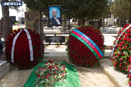Şirməmməd Hüseynov II Fəxri Xiyabanda dəfn olunub - YENİLƏNİB -3 - FOTOSESSİYA - VİDEO