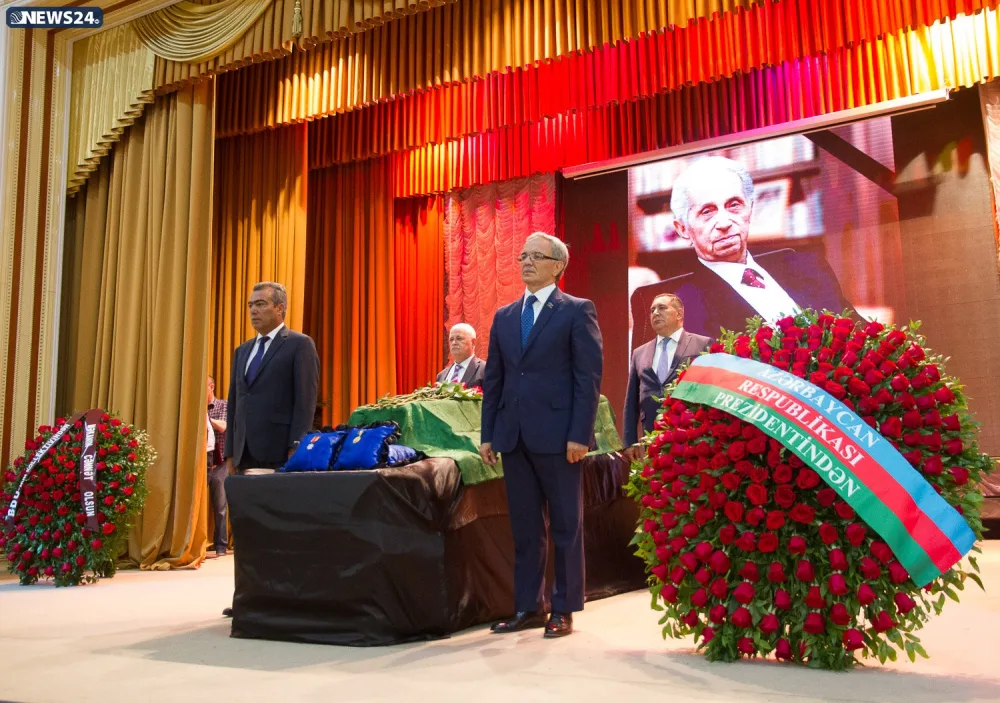 Şirməmməd Hüseynov II Fəxri Xiyabanda dəfn olunub - YENİLƏNİB -3 - FOTOSESSİYA - VİDEO