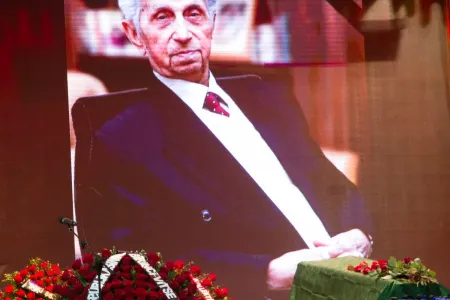 Prezident İlham Əliyev Şirməmməd Hüseynovun vəfatı ilə bağlı başsağlığı verib