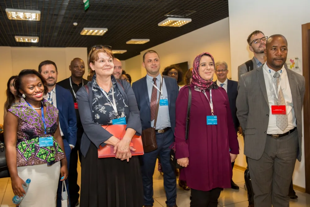 BMT Forum iştirakçıları “ASAN xidmət” mərkəzləri ilə tanış olublar - FOTO
