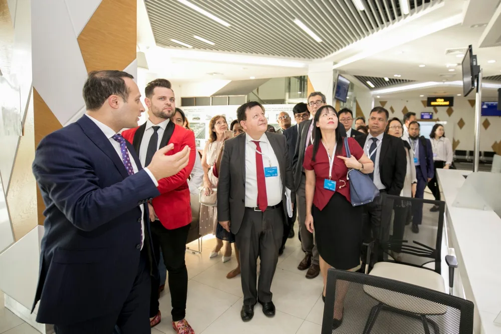 BMT Forum iştirakçıları “ASAN xidmət” mərkəzləri ilə tanış olublar - FOTO