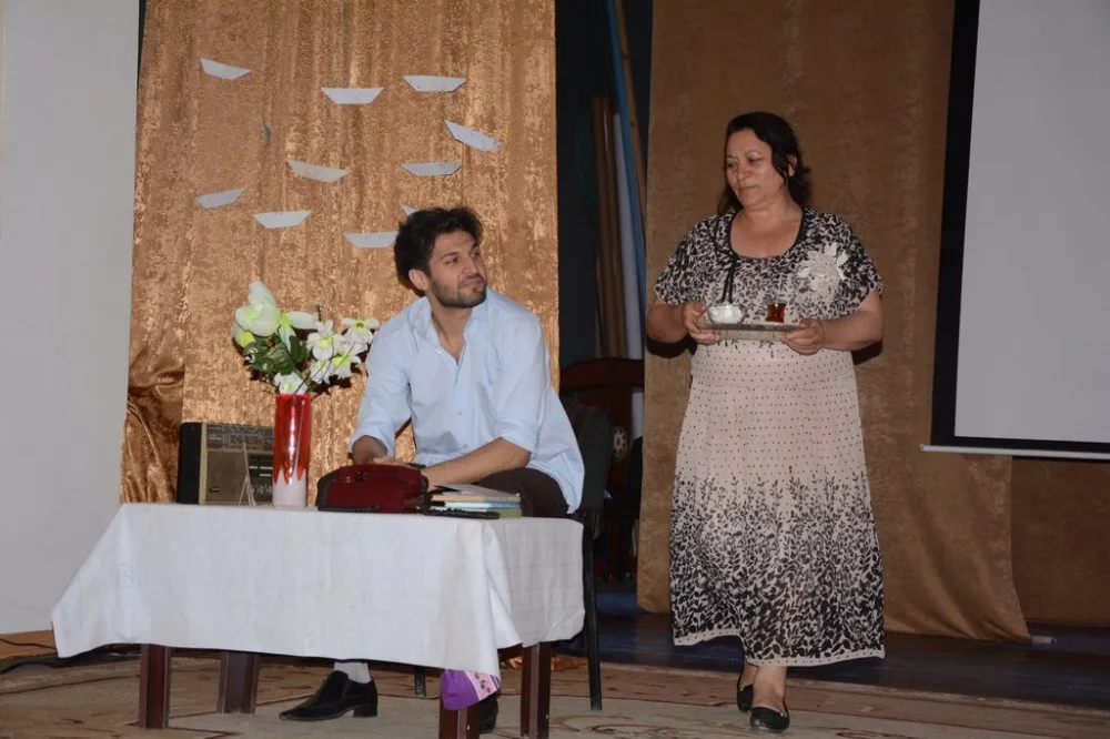 Tərtərdə “Ağ qayıq” tamaşası nümayiş olunub