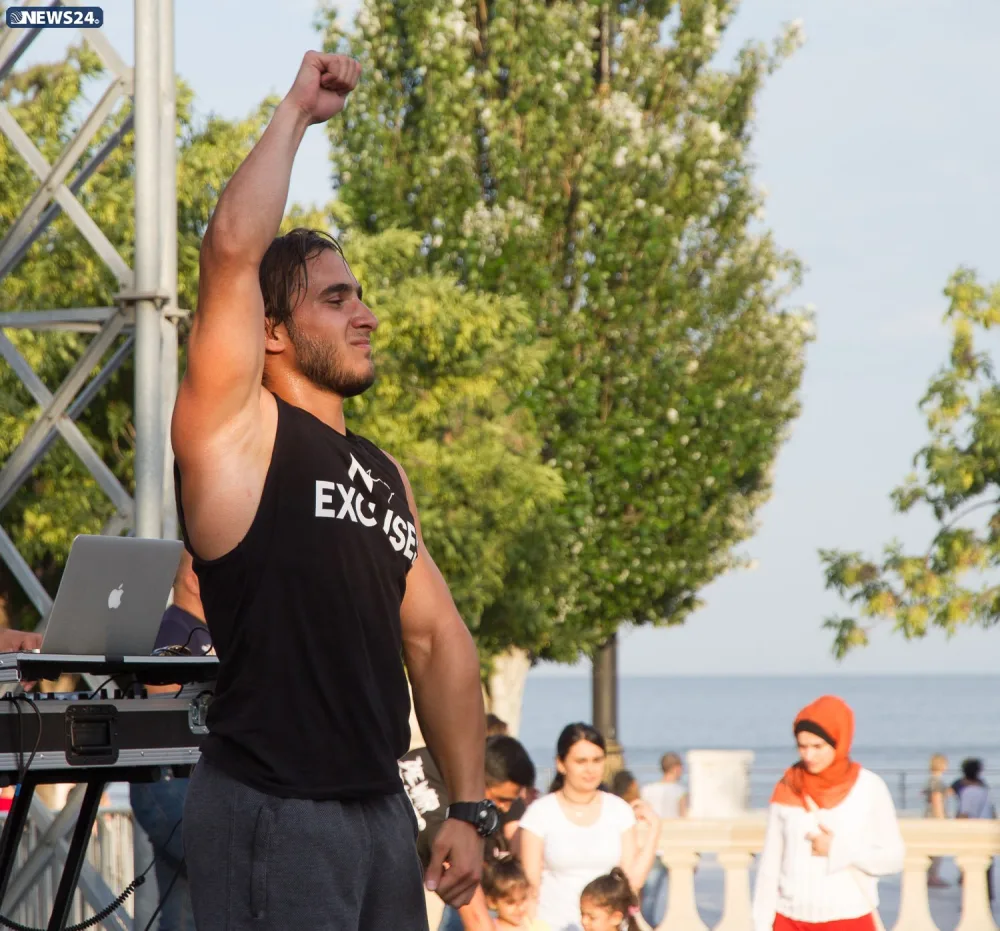 Bakı sakinləri bulvarda idman etdi - FOTO - VİDEO