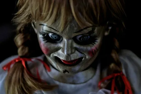 Lənətlənmiş gəlincik - BAKI SAKİNLƏRİNİ QORXUTDU - FOTO - VİDEO