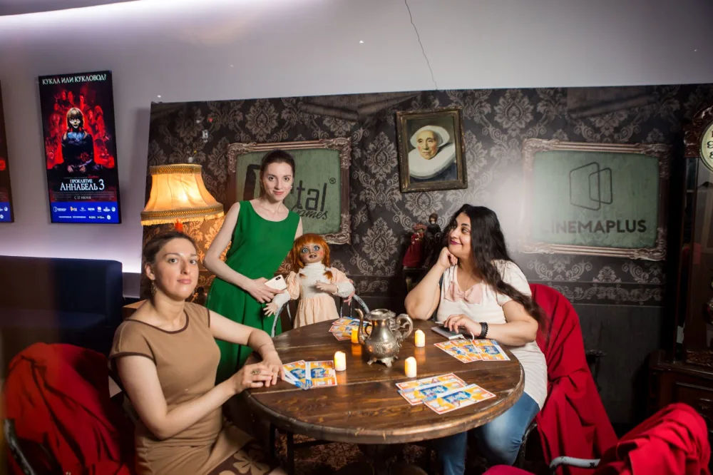 Lənətlənmiş gəlincik - BAKI SAKİNLƏRİNİ QORXUTDU - FOTO - VİDEO