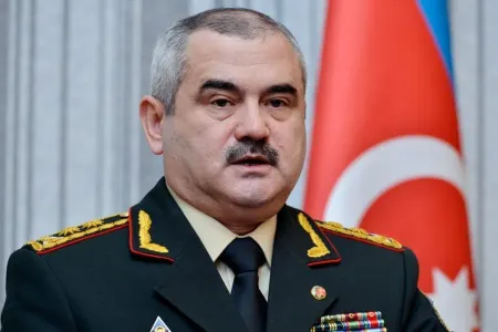 Dövlət Xidmətinin iki şöbə rəisi işdən çıxarılıb