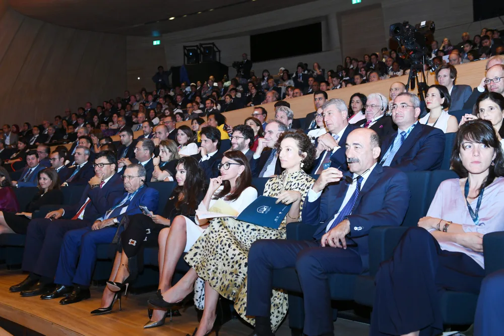 Sami Yusif Sevda Ələkbərzadə ilə duet oxudu - FOTO - VİDEO