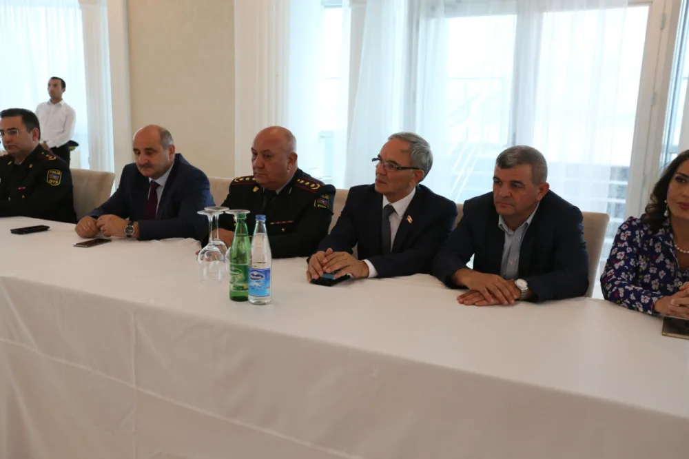 Nümunəvi yol polisləri və sürücülər mükafatlandırıldı - FOTOLAR