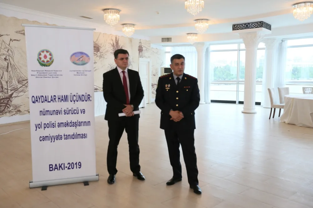 Nümunəvi yol polisləri və sürücülər mükafatlandırıldı - FOTOLAR
