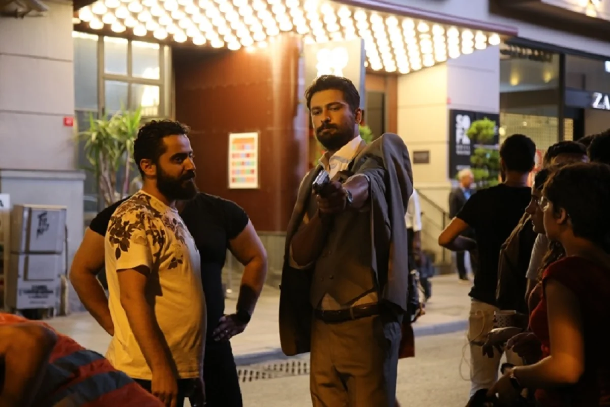 Azərbaycanlı xanımın layihəsi Türkiyəni ŞOKA SALDI - – KÜÇƏDƏ MAŞIN GÜLLƏLƏNDİ