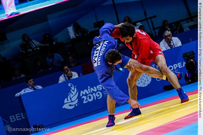 İdmançılarımız Minskdən medallarla - QAYITDI