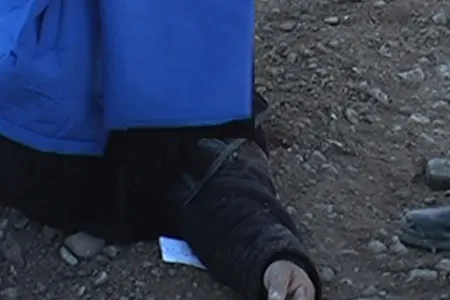 Bakıda ticarət mərkəzində DƏHŞƏT - – Dəmir alnına girdi, xəstəxanada öldü