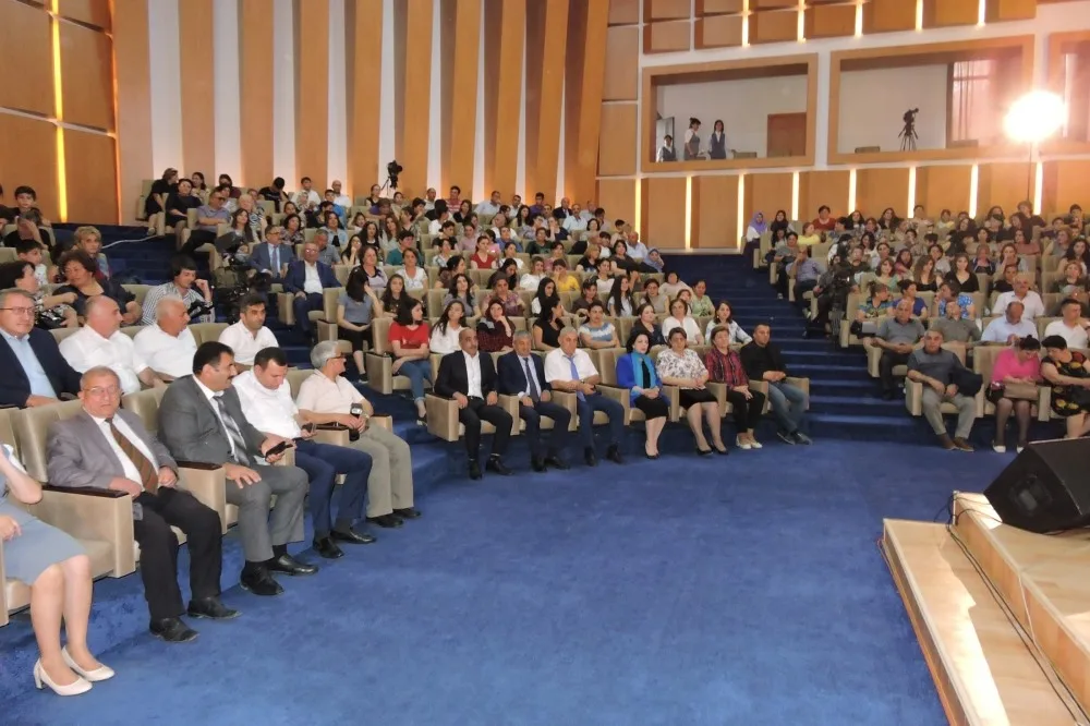 Macarıstanın instrumental qrupu Şəki festivalında çıxış edib