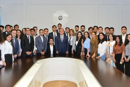 “Heydər Əliyev siyasi məktəbini öyrənirik”