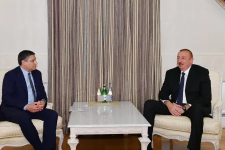İlham Əliyev “Baker Hughes, a GE company” şirkətinin sədrini qəbul edib