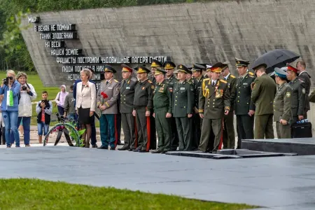 Zakir Həsənov “Şöhrət kurqanı” və “Xatın” memorial kompleksini - ZİYARƏT EDİB