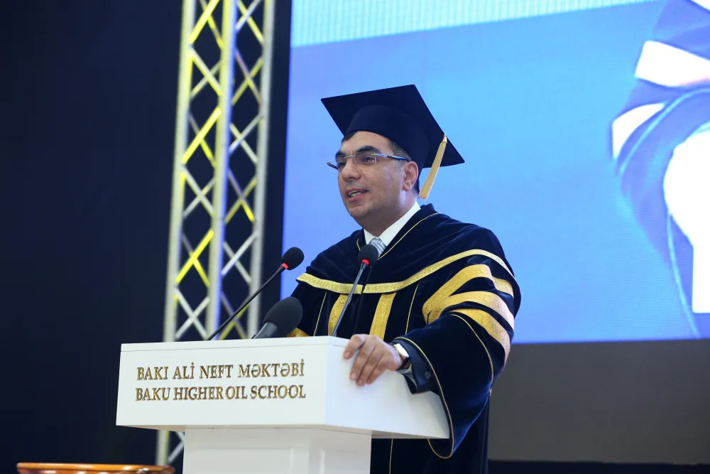 Bakı Ali Neft Məktəbinin “Məzun günü” keçirilib - FOTO