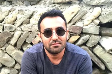 Azərbaycanda gənc yazar evində - ÖLÜ TAPILDI