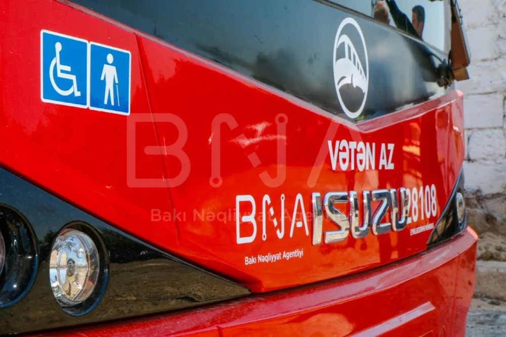 46 nömrəli marşrut "BAKUBUS" OLDU - FOTOLAR