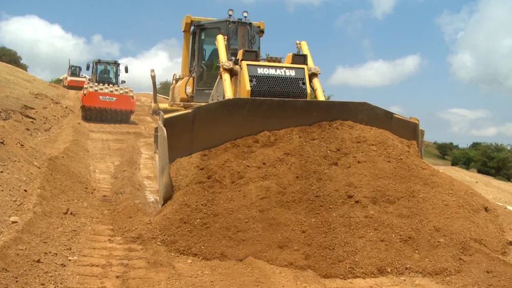 Lerik--Zərdəbərə avtomobil yolu yenidən qurulur - FOTOLAR
