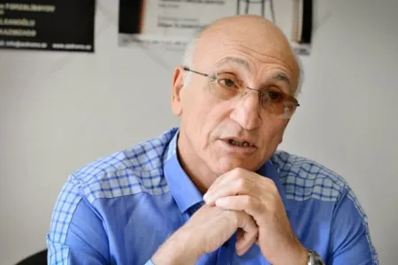 İlham Əliyev Mərahim Fərzəlibəyovu təltif etdi - SƏRƏNCAM